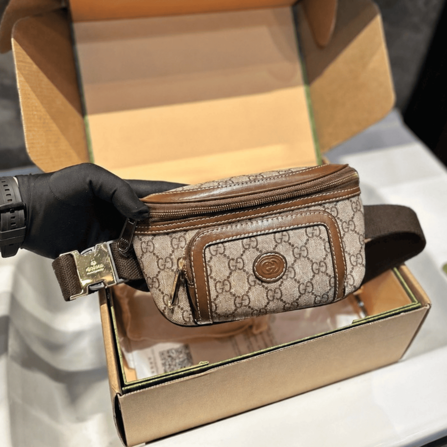 Gucci GG Supreme Belt Bag